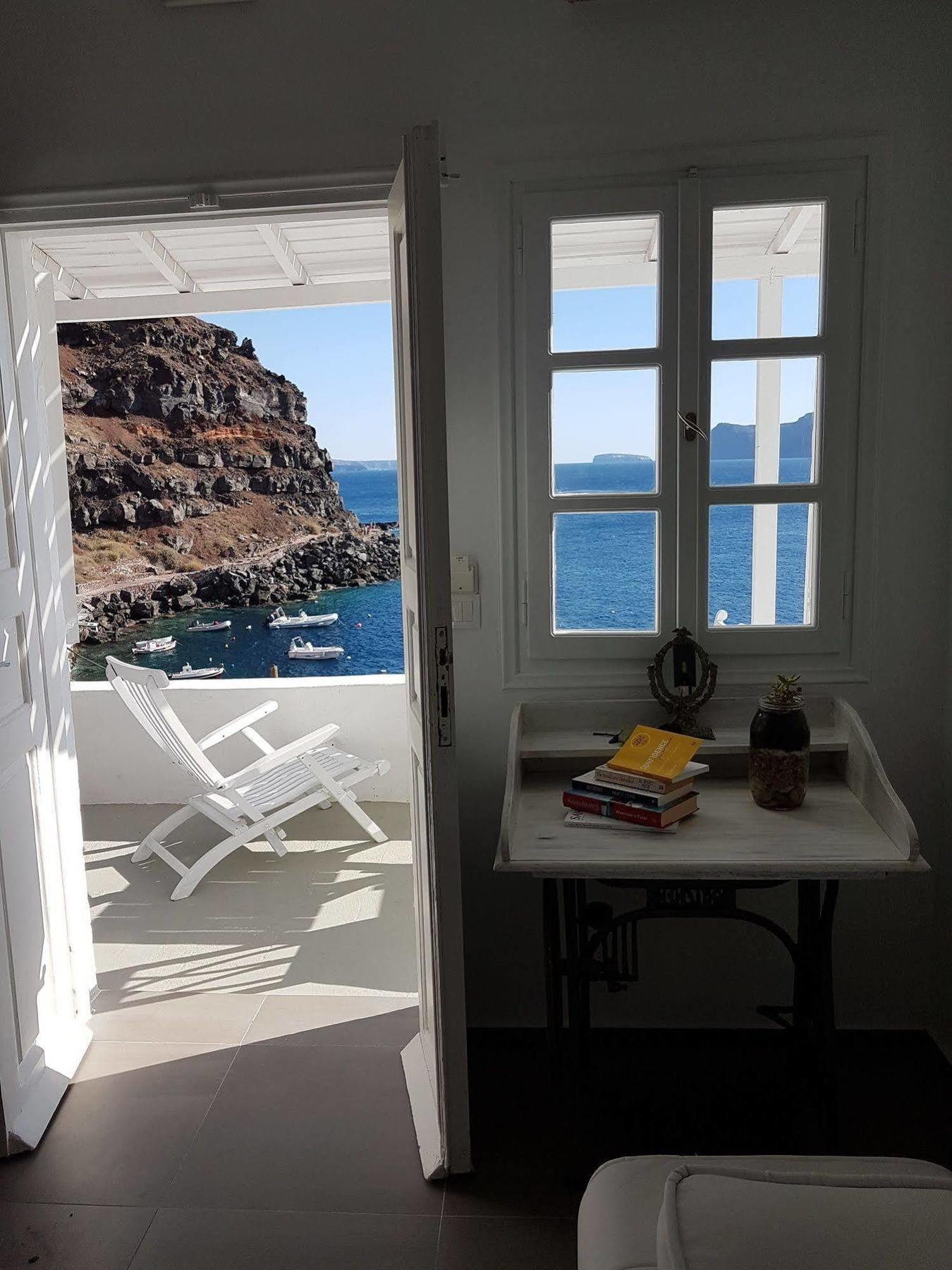 Amoudi Pensión Oia (Santorini)
